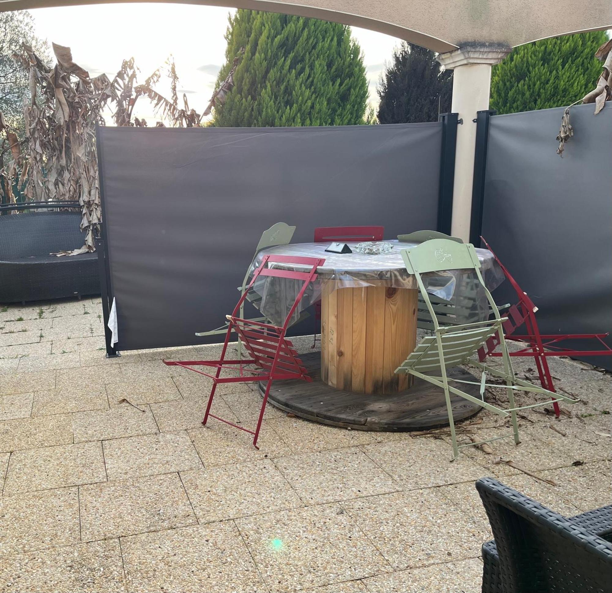Charmant T2, Cl 3 Etoiles, 4 Lits, 4 Personnes Et 1Enfant, Parking Et Terrasse Saint-Sever  المظهر الخارجي الصورة
